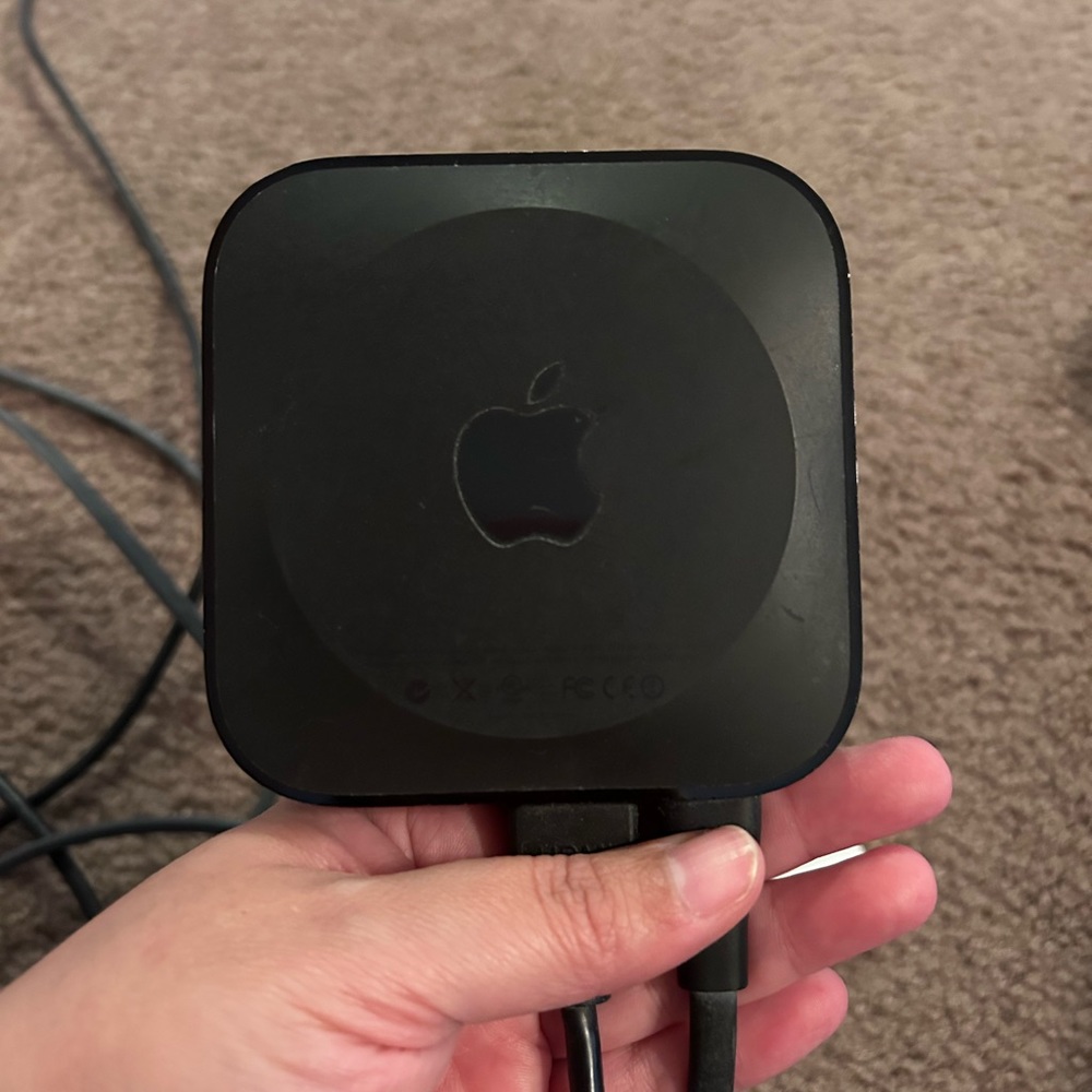 Apple TV - Picture 2 of 3